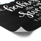 ベビーは甘いハロウィーンの赤ちゃんシャワーのサインである ポスター (角)