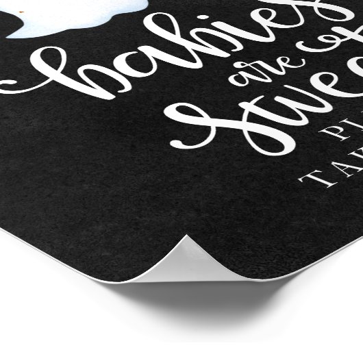 ベビーは甘いハロウィーンの赤ちゃんシャワーのサインである ポスター (角)