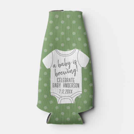ベビーは醸造されている – カップルのシャワー – 緑 ボトルクーラー (正面)