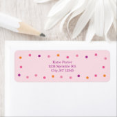 ベビーふりかけるピンクの女の子ベビーシャワー ラベル (インサイチュ)