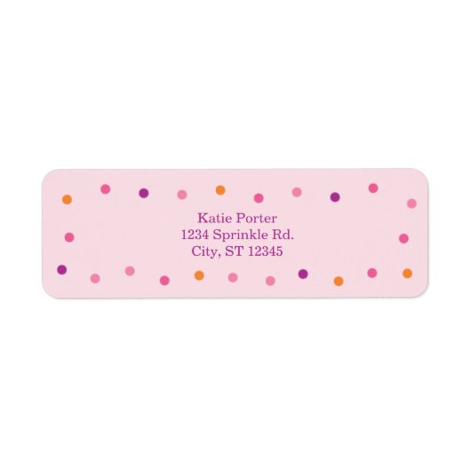 ベビーふりかけるピンクの女の子ベビーシャワー ラベル (正面)