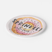 ベビーまぶしピンクの可愛いモダンドーナツシャワーパーティー ペーパープレート (アングル)