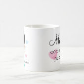 ベビーを持つパーソナライズな黒髪NICUのナース コーヒーマグカップ (中央)