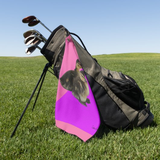 ベビーアヒルのピンクのラズベリーと紫のソベット ゴルフタオル (グリーン)