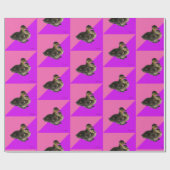 ベビーアヒルのピンクのラズベリーと紫のソベット ラッピングペーパー (フラット)