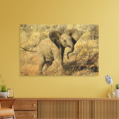 ベビーアフリカゾウ、アフリカロキソドンタ キャンバスプリント (インサイチュ (リビング))