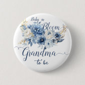 ベビーイン開花エレガントブルーフラワーグランマ – to-be 缶バッジ (正面)