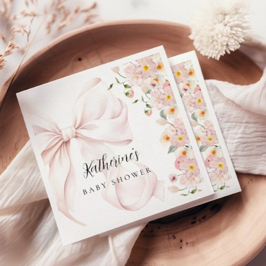 ベビーイン開花ソフトピンクボウベビーシャワー招待状 スタンダードカクテルナプキン