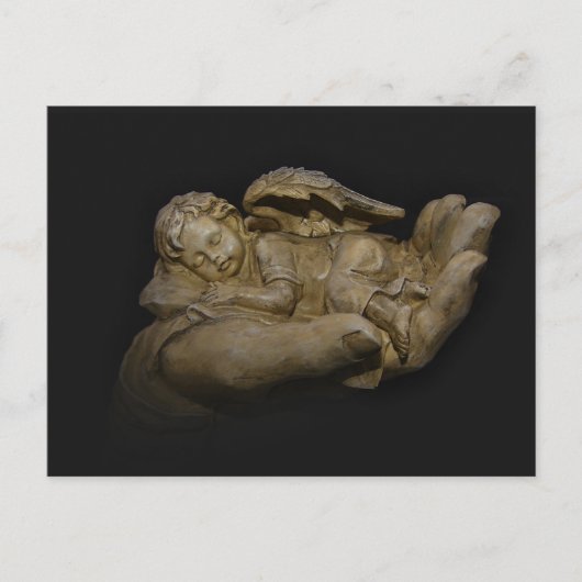 ベビーエンジェルウィングズが手で眠る ポストカード (正面)