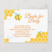 ベビーカードのためのかわいく小さい蜂のベビーシャワーの本 インビテーションポストカード (正面)