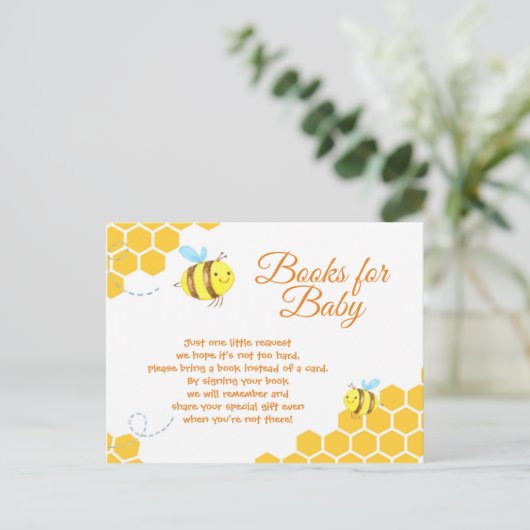 ベビーカードのためのかわいく小さい蜂のベビーシャワーの本 インビテーションポストカード (スタンド正面)