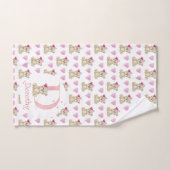 ベビーガールのためのテディベアと水色の文字D。 バスタオルセット (ハンドタオル)