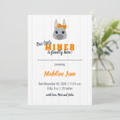 ベビーガールオレンジロンドンキーバーティカルベビー 案内状 (スタンド正面)