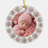 ベビーガールズ初めてのクリスマスフォトピンク雪 セラミックオーナメント (正面)