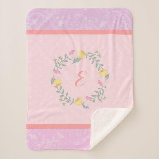 ベビーガールパステルピンク&ラベンダーフローラモノグラム シェルパブランケット (正面)