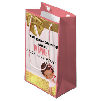 ベビーガールピンクと金ゴールドバビシャワーゲーム賞品 スモールペーパーバッグ