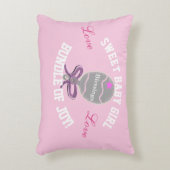 ベビーガールピンクラトル誕生統計 アクセントクッション (正面(垂直))
