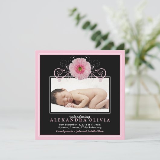 ベビーガール写真ピンクデイジー誕生発表 案内状 (スタンド正面)
