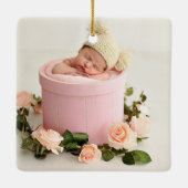ベビーガール初めてのクリスマスソフトピンクフローラフレーム セラミックオーナメント (裏面)