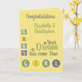 ベビーガール愛し、黄色と緑を大切にする カード (黄色い花)