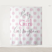 ベビーガール ピンク水玉スクリプト ベビーシャワー タペストリー (正面)