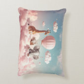 ベビーキリンと彼の友人 アクセントクッション (裏面(縦))