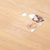 ベビークマ、茶色のバルーン、最初の誕生日 アクリル招待状 (レイダウン)