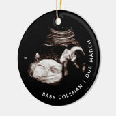 ベビークリスマス来妊娠間近の写真 セラミックオーナメント (左)