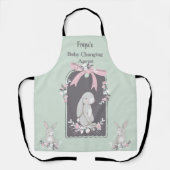 ベビーグリーンの文房飾り付きエプロン エプロン (正面)