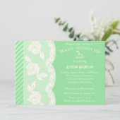 ベビーグリーン、アイボリーフローラレースベビーシャワー招待状 招待状 (スタンド正面)