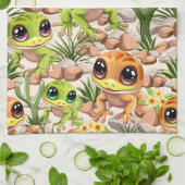 ベビーゲッコスかわいい漫画のキャラクター キッチンタオル (折り畳み)