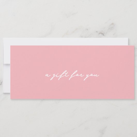 ベビーシッターのサービスのピンクのギフト証明書券 招待状 (裏面)