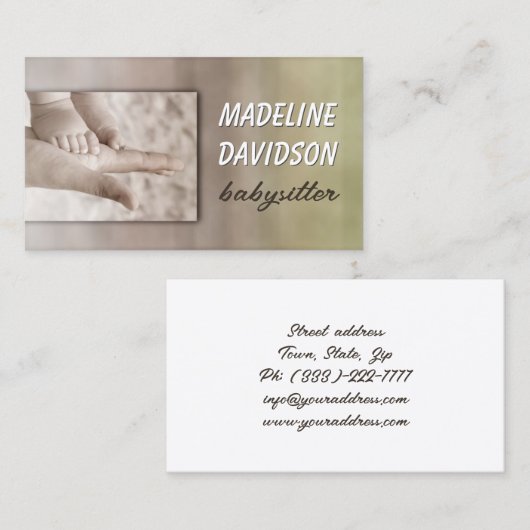 ベビーシッ気にチと小児の手の上の小さなフェート 名刺 (正面/裏面)