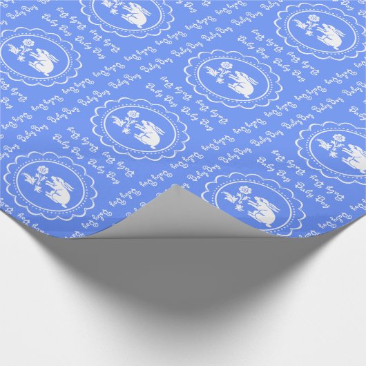 ベビーシャワーの男の赤ちゃんのかわいく小さいウサギのカスタム ラッピングペーパー (角)