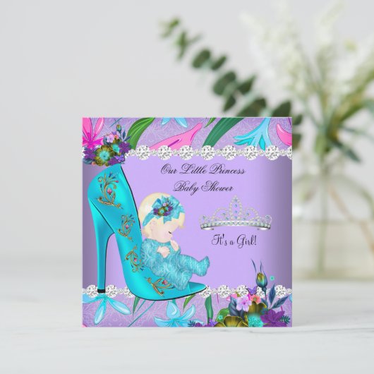 ベビーシャワーガールティール(緑がかった色)パープルフローラシューブロンド 招待状 (スタンド正面)