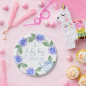 ベビーシャワー水彩フローラ男の赤ちゃんが醸造中 ペーパープレート (パーティー)