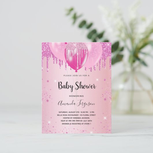 ベビーシャワー赤面ピンクグリッターダストバルーン女の子 インビテーションポストカード (スタンド正面)