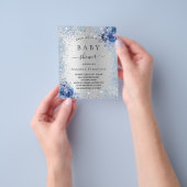 ベビーシャワー銀グリッターフローラブルー招待 チラシ (手)