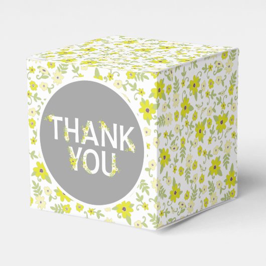 ベビーシャワー開花ヴィンテージ男女兼用花 フェイバーボックス (正面サイド)