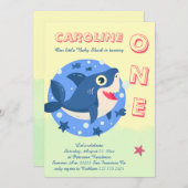 ベビーシャーク海の黄色の下の最初の誕生日 招待状 (正面/裏面)