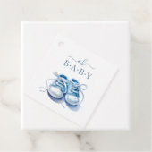 ベビースニーカー赤ちゃんシャワー招待状、男の赤ちゃん フェイバータグ (インサイチュ)