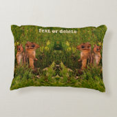 ベビーチップムンクス動物パーソナライズされた芸術 アクセントクッション (裏面)