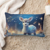 ベビートナカイと聖降誕祭のお祝い ランバークッション (ブランケット)