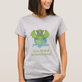 ベビードラゴンがハッチへ Tシャツ (正面)