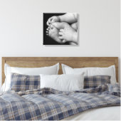 ベビーハンドと足白黒 キャンバスプリント (インサイチュ (寝室))