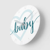 ベビーハート | ティール(緑がかった色)ダークミッドナイトグリーンフローリッシュ ラウンド壁時計 (傾斜)