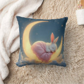 ベビーバニーオンザ三日月 クッション (ブランケット)