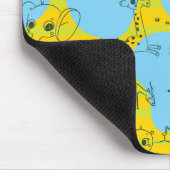 ベビーパターン背景を遊んでいる動物 マウスパッド (コーナー)