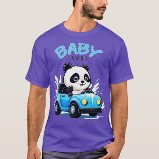 ベビーパンダが車を運転する Tシャツ