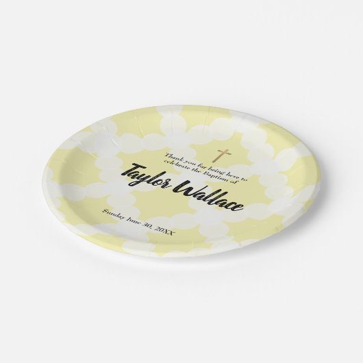 ベビーパーソナライズされたイエローバプティスマ&金ゴールドクロス ペーパープレート (アングル)
